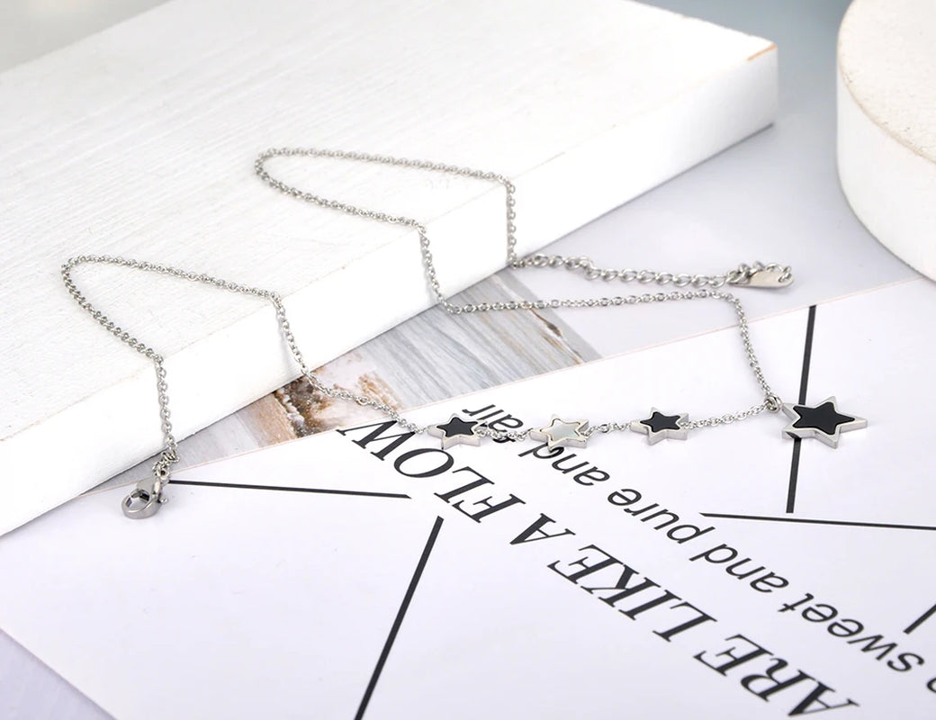 Trendy Black Acrylic Star Choker Necklace for Women - Original Titanium Stainless Steel with Charm Pendant